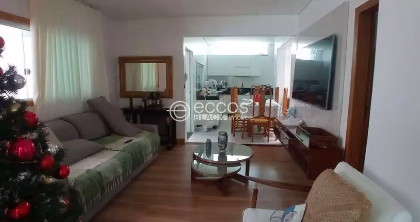 Casa à venda, 2 quartos, 1 suíte, 2 vagas, colégio batista - belo horizonte/mg