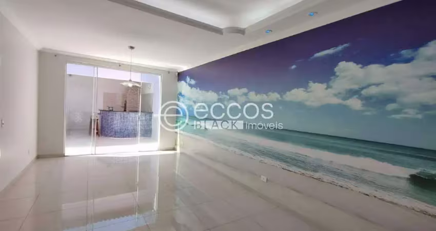 Casa para aluguel, 3 quartos, 4 suítes, 3 vagas, jardim patrícia - uberlândia/mg