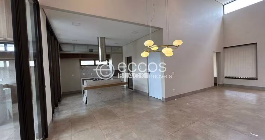 Casa em condomínio à venda, 3 quartos, 3 suítes, 4 vagas, Jardim Sul - Uberlândia/MG