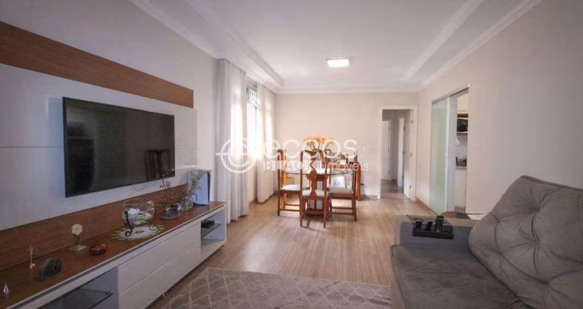 Apartamento à venda, 3 quartos, 1 suíte, 1 vaga, Coração de Jesus - Belo Horizonte/MG