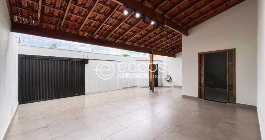 Casa à venda, 3 quartos, 1 suíte, 2 vagas, Alto Umuarama - Uberlândia/MG