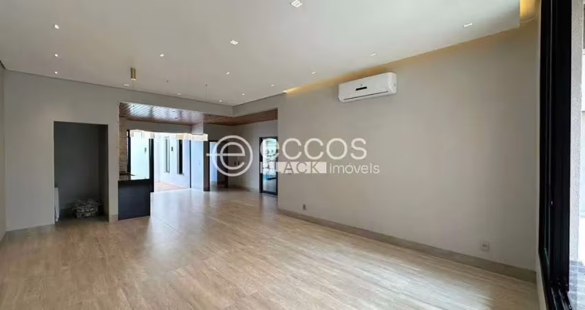 Casa à venda, 3 quartos, 3 suítes, 2 vagas, estância dos ipês - uberaba/mg