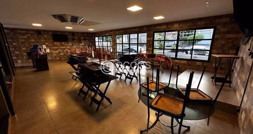 Imóvel Comercial para aluguel, Cidade Jardim - Uberlândia/MG