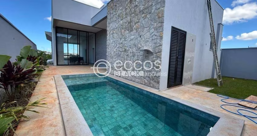 Casa em condomínio à venda, 3 quartos, 3 suítes, 3 vagas, Gávea - Uberlândia/MG