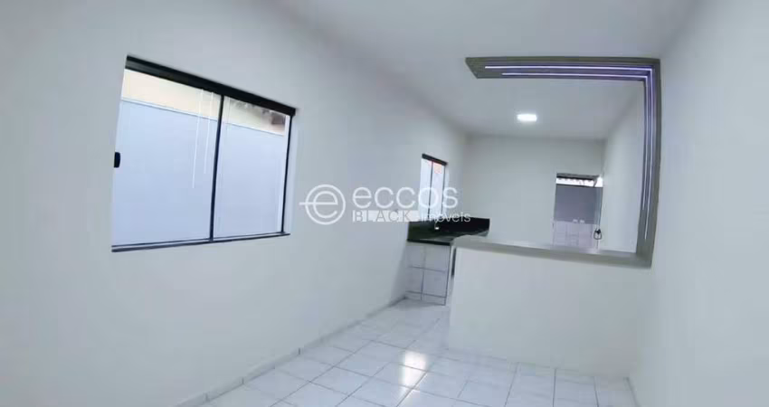 Casa à venda, 3 quartos, 1 suíte, 2 vagas, Nossa Senhora das Graças - Uberlândia/MG