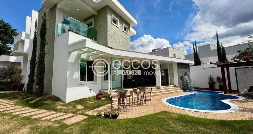 Casa à venda, 5 quartos, 3 suítes, 5 vagas, Jardim Karaíba - Uberlândia/MG