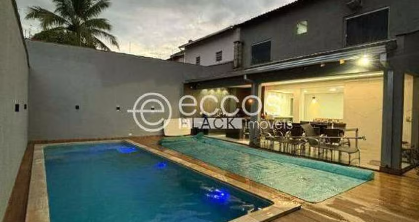Casa à venda, 3 quartos, 1 suíte, 2 vagas, Jardim Patrícia - Uberlândia/MG