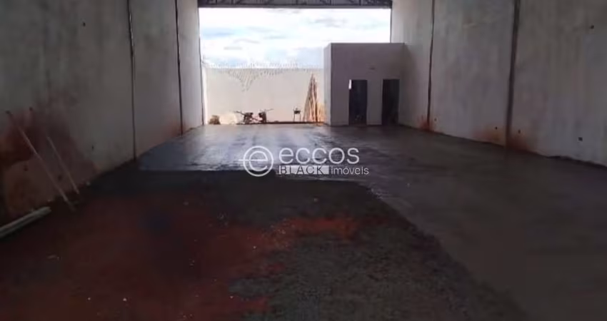 Galpão para aluguel, 2 vagas, Jardim Holanda - Uberlândia/MG