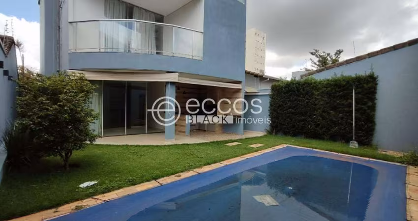 Casa à venda, 3 quartos, 3 suítes, 3 vagas, Bosque dos Buritis - Uberlândia/MG