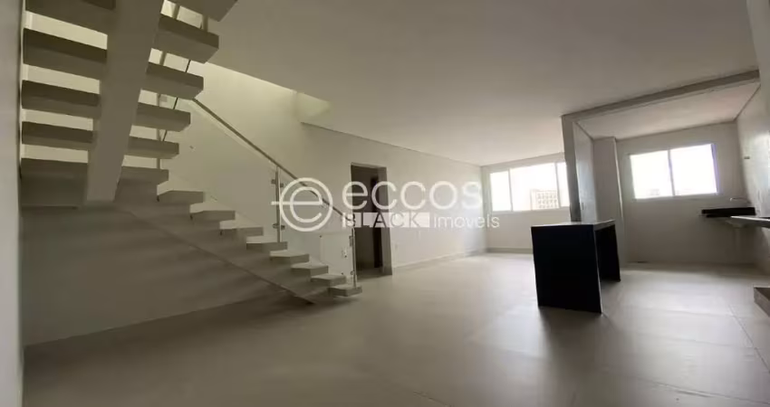 APARTAMENTO DUPLEX à venda, 3 quartos, 1 suíte, 3 vagas, Mercês - UBERABA/MG