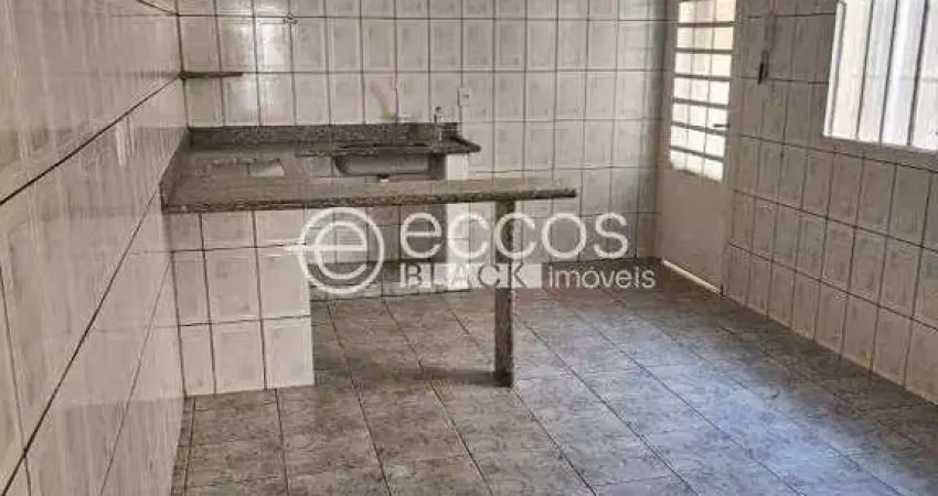 Casa à venda, 2 quartos, 2 vagas, Josa Bernardino II - UBERABA/MG