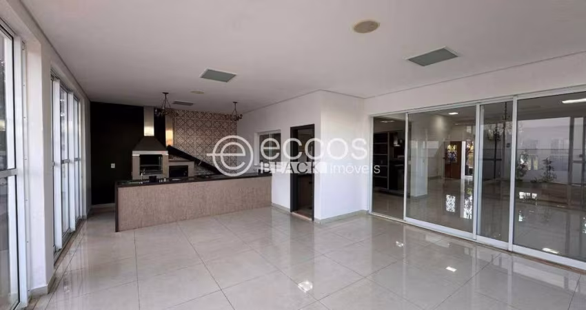 Casa em condomínio para aluguel, 3 quartos, 3 suítes, 3 vagas, Nova Uberlândia - Uberlândia/MG
