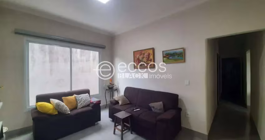 Casa para aluguel, 4 quartos, 1 suíte, 4 vagas, granada - uberlândia/mg