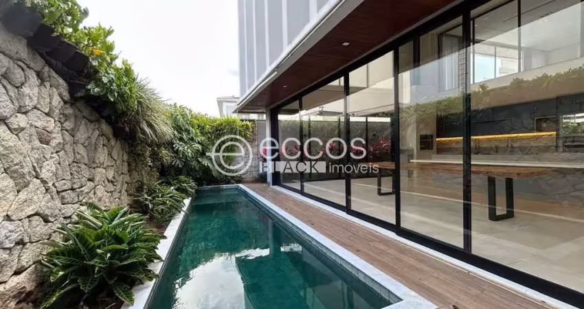 Casa em condomínio à venda, 4 quartos, 4 suítes, 4 vagas, Nova Uberlândia - Uberlândia/MG