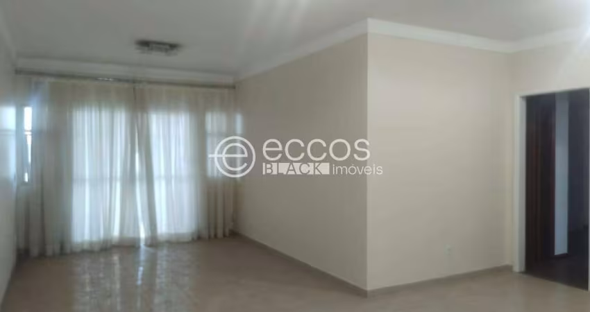 Apartamento para aluguel, 4 quartos, 1 suíte, 2 vagas, Osvaldo Rezende - Uberlândia/MG