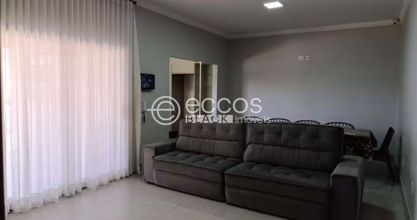 Casa à venda, 3 quartos, 1 suíte, 2 vagas, Leblon - UBERABA/MG