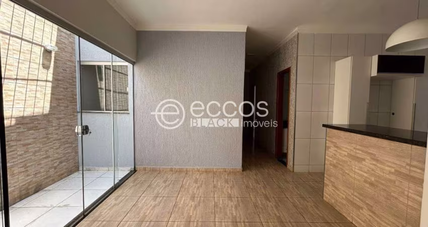 Casa à venda, 3 quartos, 1 suíte, 2 vagas, Jardim Patrícia - Uberlândia/MG