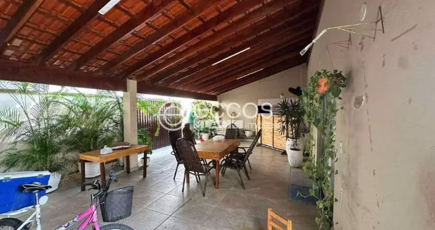 Casa à venda, 2 quartos, 3 vagas, Residencial Morada du Park - UBERABA/MG