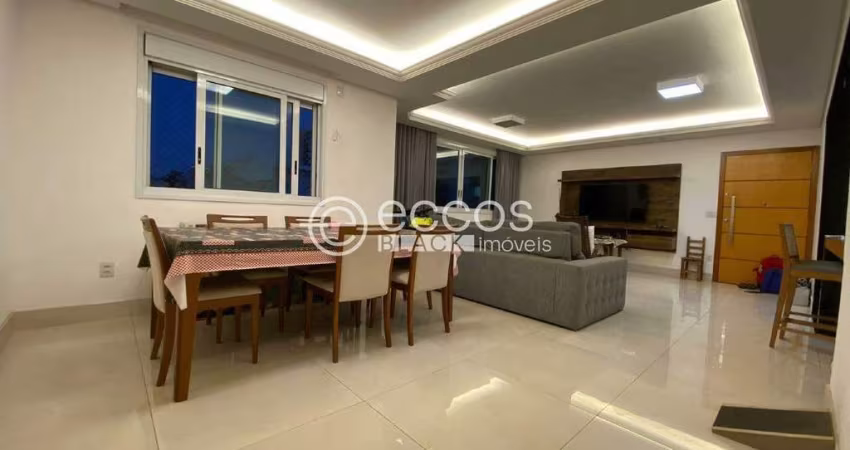 Apartamento à venda, 3 quartos, 1 suíte, 3 vagas, Barreiro - Belo Horizonte/MG