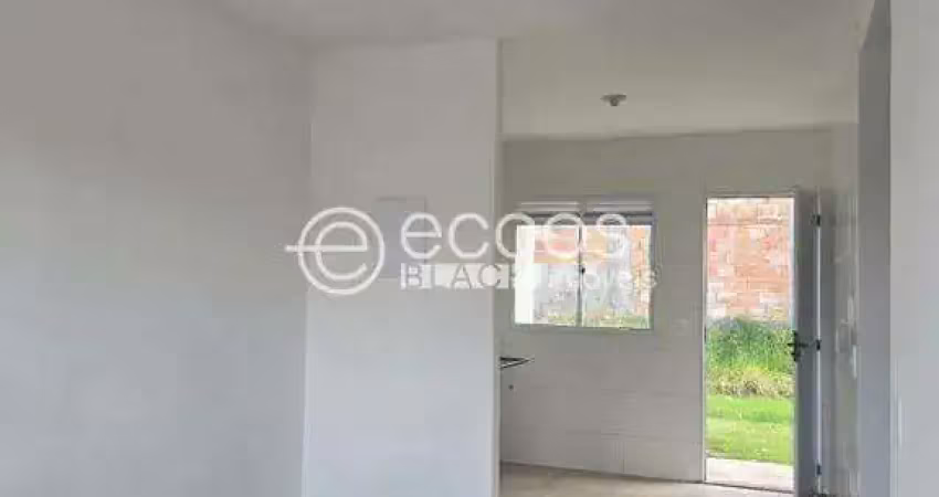 Casa à venda, 2 quartos, 2 vagas, parque das aroeiras - uberaba/mg