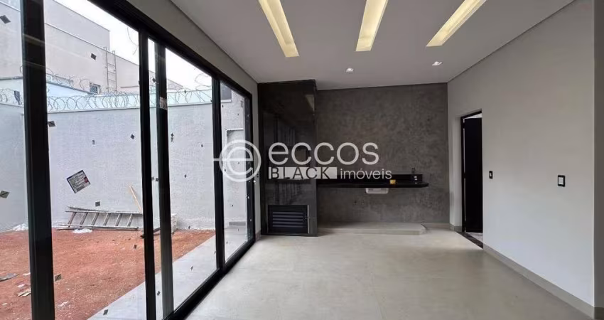 Casa à venda, 3 quartos, 1 suíte, 4 vagas, Novo Mundo - Uberlândia/MG