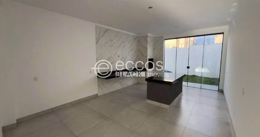 Casa à venda, 3 quartos, 1 suíte, 2 vagas, Novo Mundo - Uberlândia/MG