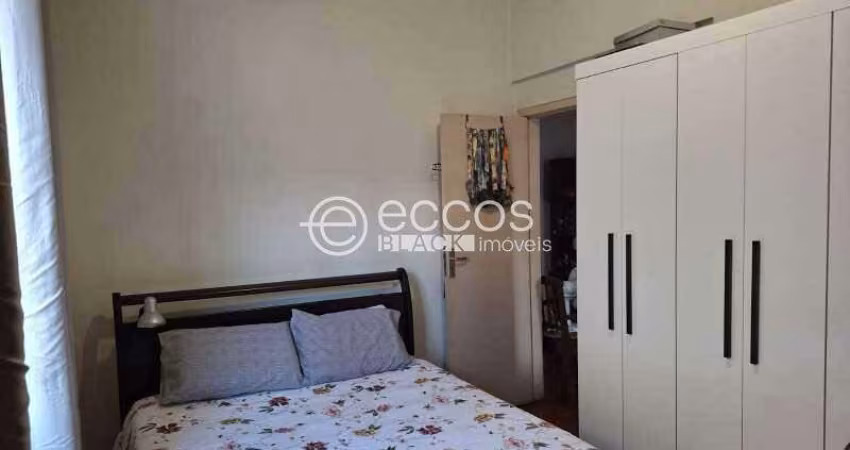 Apartamento à venda, 3 quartos, 1 suíte, 1 vaga, Santa Efigênia - Belo Horizonte/MG