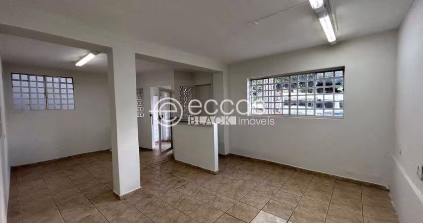 Casa à venda, 3 quartos, 1 suíte, Martins - Uberlândia/MG