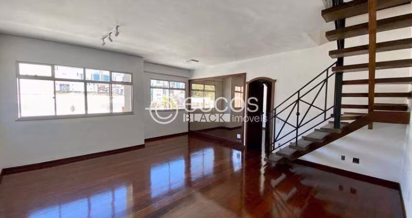 Cobertura à venda, 3 quartos, 2 suítes, 2 vagas, Santo Antônio - Belo Horizonte/MG