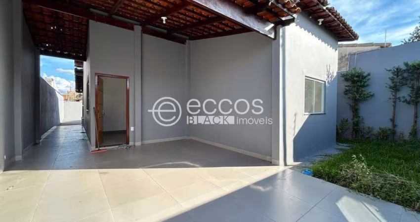 Casa à venda, 3 quartos, 1 suíte, 2 vagas, Jardim Holanda - Uberlândia/MG