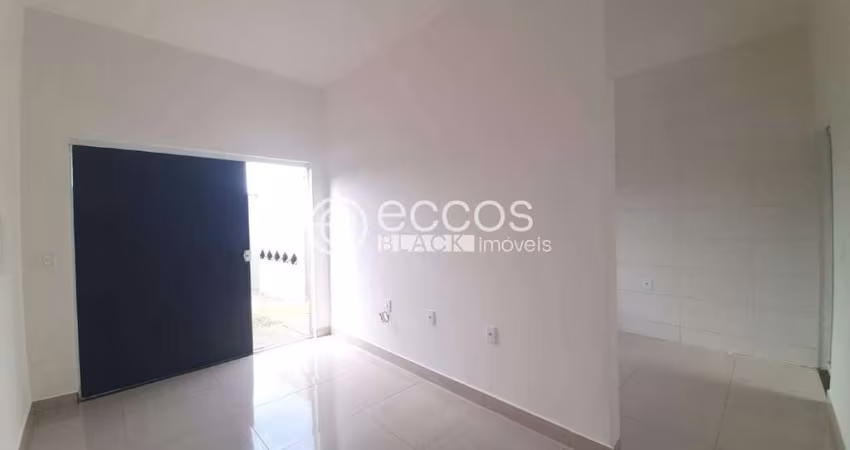 Casa para aluguel, 2 quartos, 1 vaga, Shopping Park - Uberlândia/MG