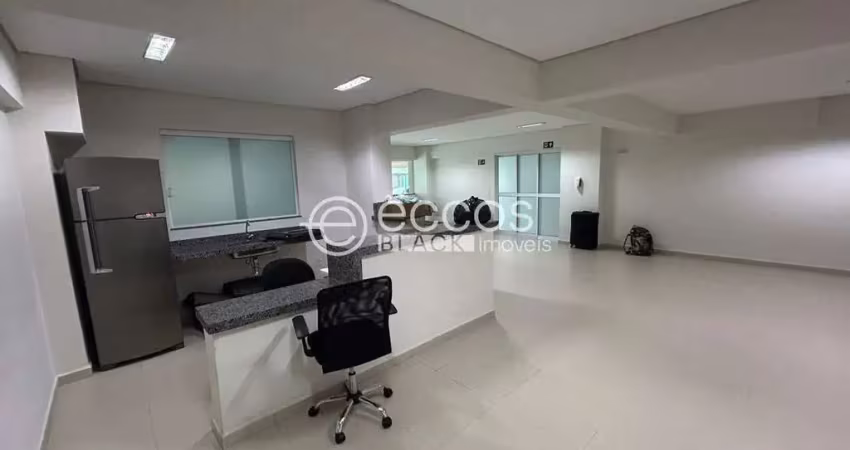 Apartamento para aluguel, 2 quartos, 1 suíte, 1 vaga, centro - uberlândia/mg