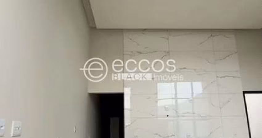 Casa à venda, 3 quartos, 1 suíte, 2 vagas, Verde Umuarama (Lot) - Uberlândia/MG