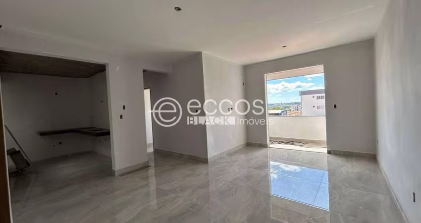 Apartamento à venda, 3 quartos, 1 suíte, 2 vagas, Santa Mônica - Uberlândia/MG