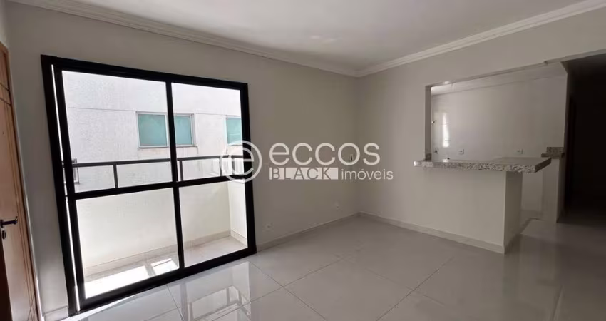 Apartamento à venda, 2 quartos, 1 suíte, 1 vaga, Patrimônio - Uberlândia/MG