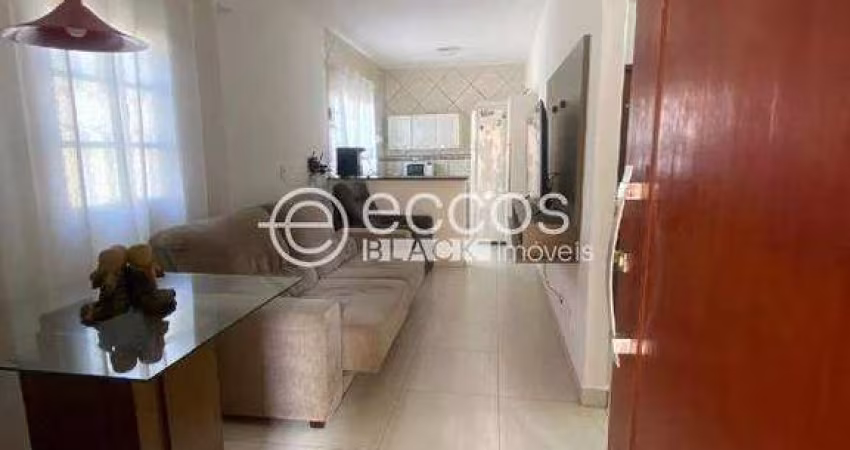 Casa à venda, 3 quartos, 4 vagas, Pampulha - Uberlândia/MG