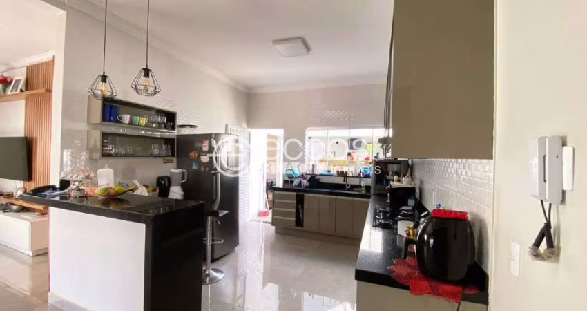 Casa à venda, 3 quartos, 1 suíte, 2 vagas, Jardim Nenê Gomes - UBERABA/MG