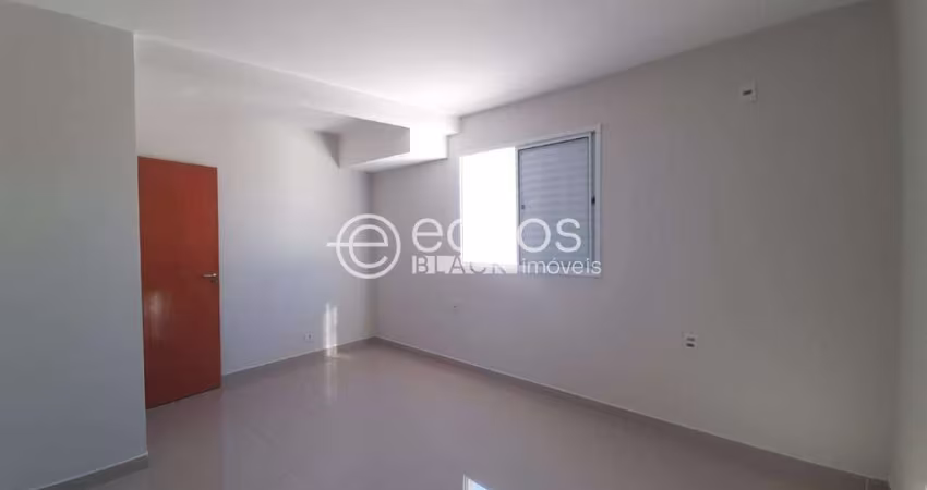 Apartamento para aluguel, 2 quartos, 1 vaga, Santa Rosa - Uberlândia/MG