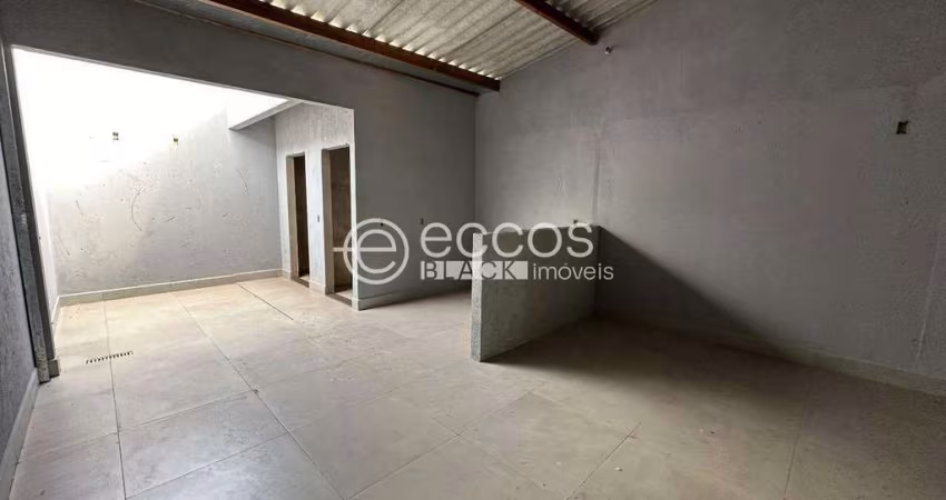 Casa à venda, 2 quartos, 1 vaga, Jardim Ipanema - Uberlândia/MG