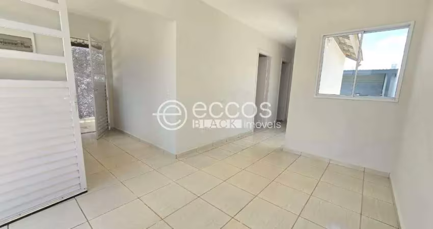Casa à venda, 2 quartos, 3 vagas, loteamento residencial pequis - uberlândia/mg