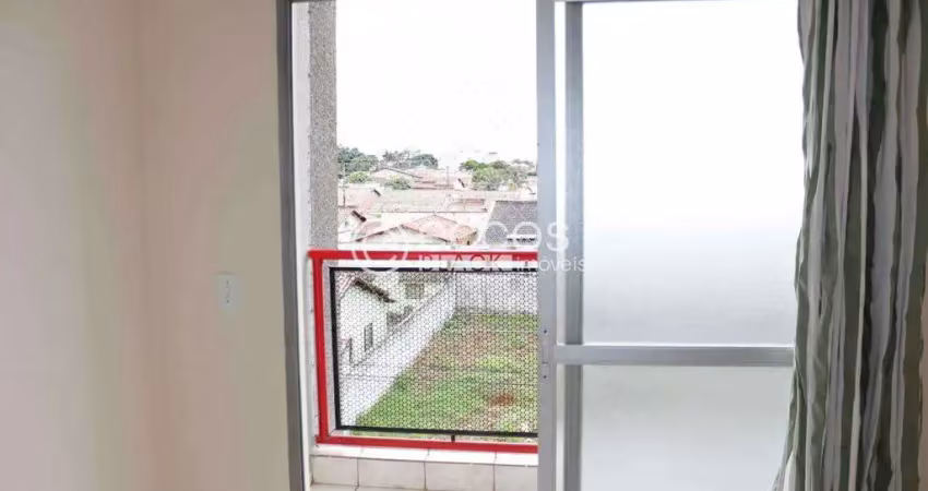 Apartamento à venda, 3 quartos, 1 suíte, 1 vaga, Santa Mônica - Uberlândia/MG