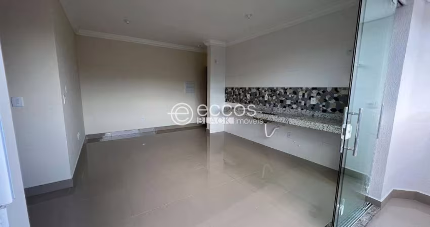 Apartamento à venda, 2 quartos, 1 suíte, 1 vaga, Tubalina - Uberlândia/MG