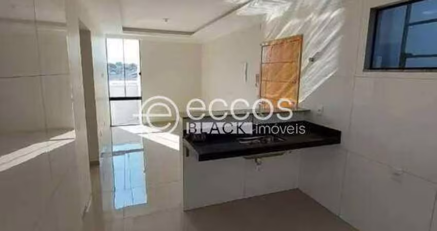 Apartamento à venda, 2 quartos, 1 suíte, 1 vaga, Laranjeiras - Uberlândia/MG