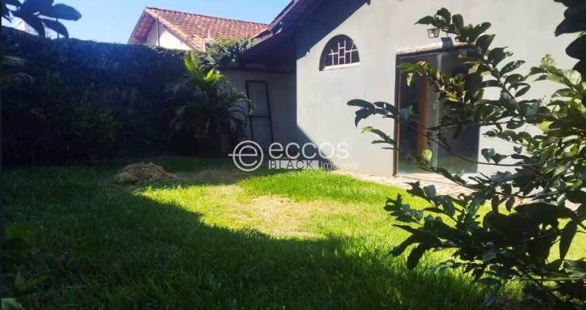 Casa à venda, 3 quartos, 1 suíte, 4 vagas, Jardim Belo Horizonte - UBERABA/MG