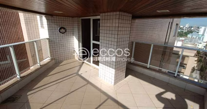 Apartamento para aluguel, 4 quartos, 3 suítes, 3 vagas, Patrimônio - Uberlândia/MG