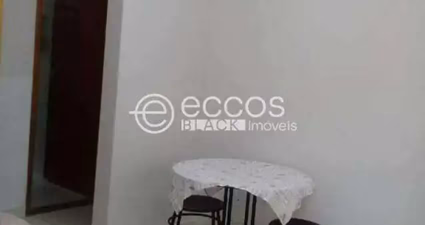 Apartamento à venda, 2 quartos, 1 suíte, 1 vaga, jardim brasília - uberlândia/mg