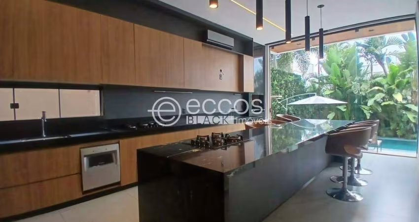 Casa em condomínio para aluguel, 3 quartos, 3 suítes, 4 vagas, Nova Uberlândia - Uberlândia/MG