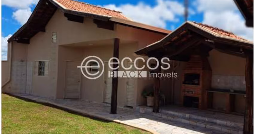 Casa à venda, 3 quartos, 1 suíte, 6 vagas, Jardim Aquárius - UBERABA/MG