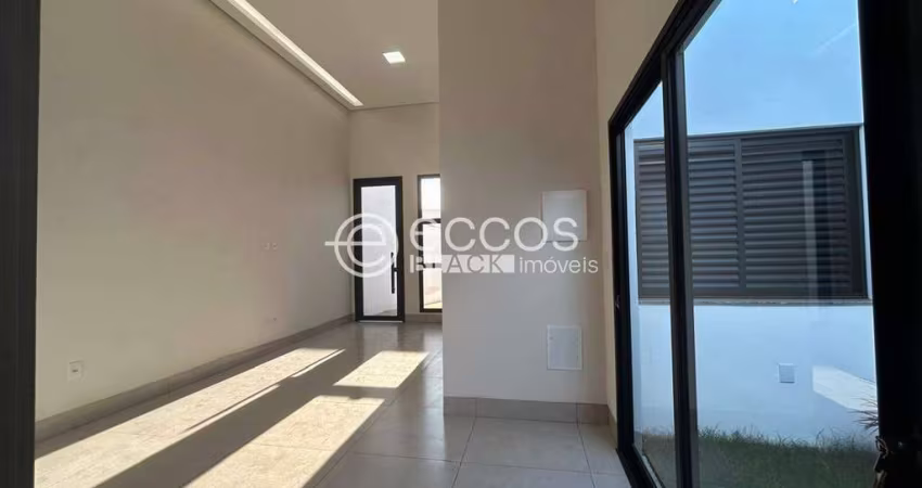 Casa à venda, 3 quartos, 1 suíte, 2 vagas, Novo Mundo - Uberlândia/MG