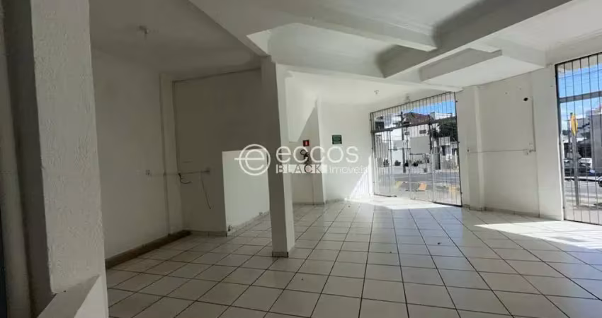 Sala comercial para alugar na Praça José Rodrigues Alves, --, Centro, Araguari